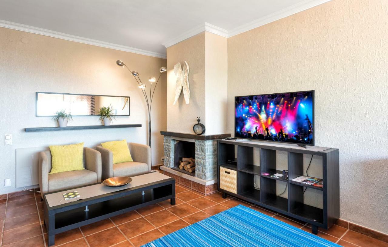 Costa Maresme Apartment Санта-Сусанна Екстер'єр фото